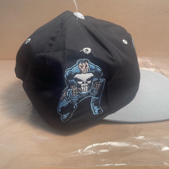 The Punisher Hat - Picture 3 of 6